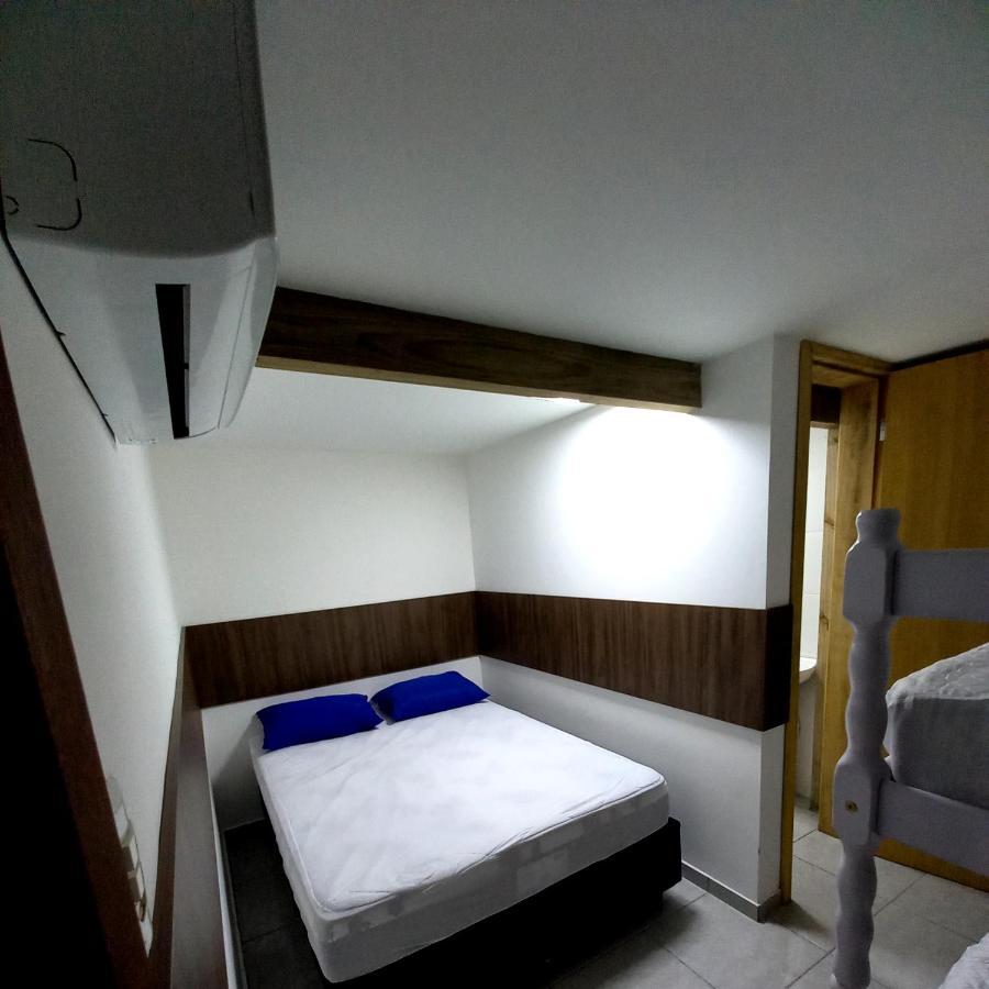 Itaigara 80 Metros Da Praia 邦比尼亚斯 客房 照片
