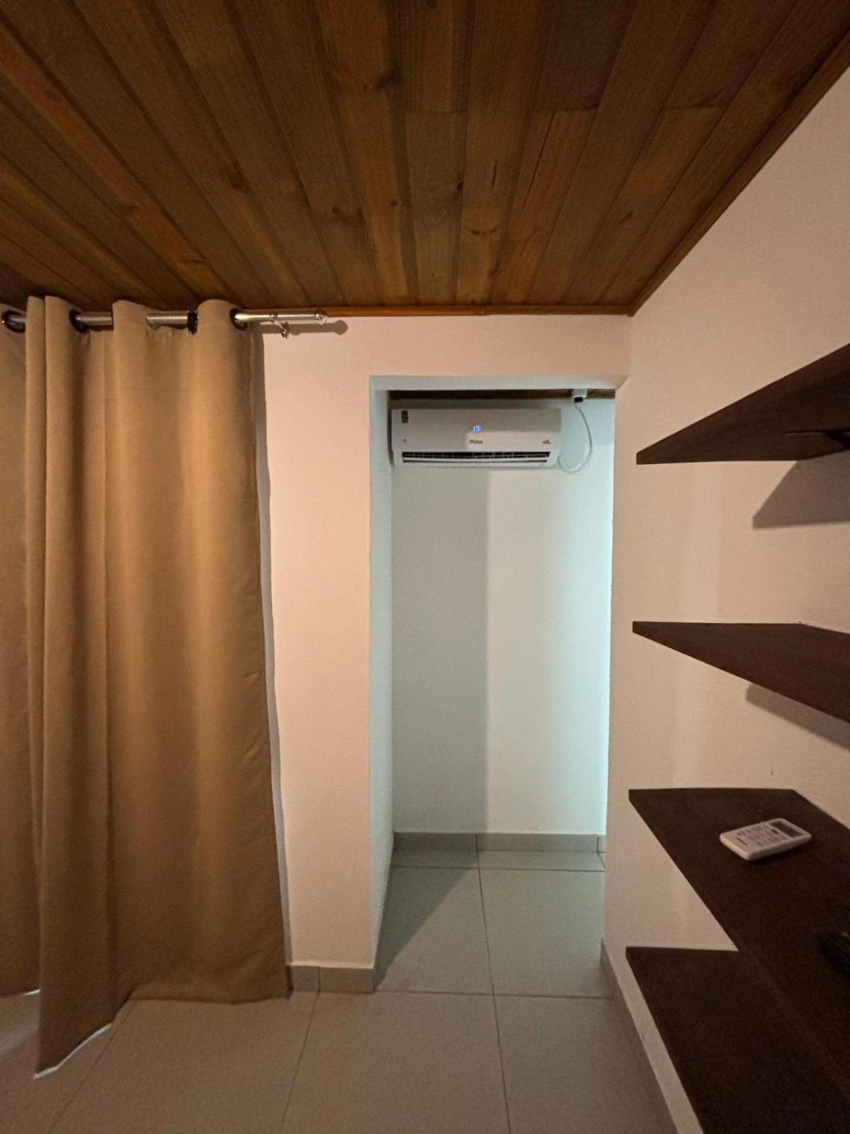 Itaigara 80 Metros Da Praia 邦比尼亚斯 客房 照片